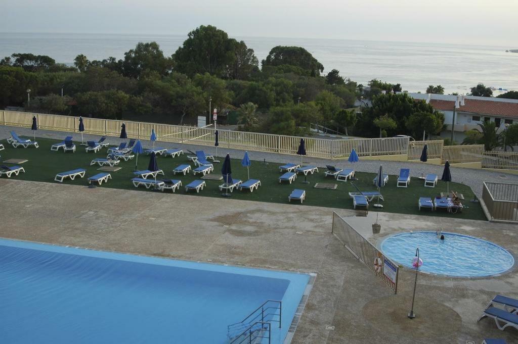 Apartamento Em Quinta Da Barracuda Albufeira Extérieur photo